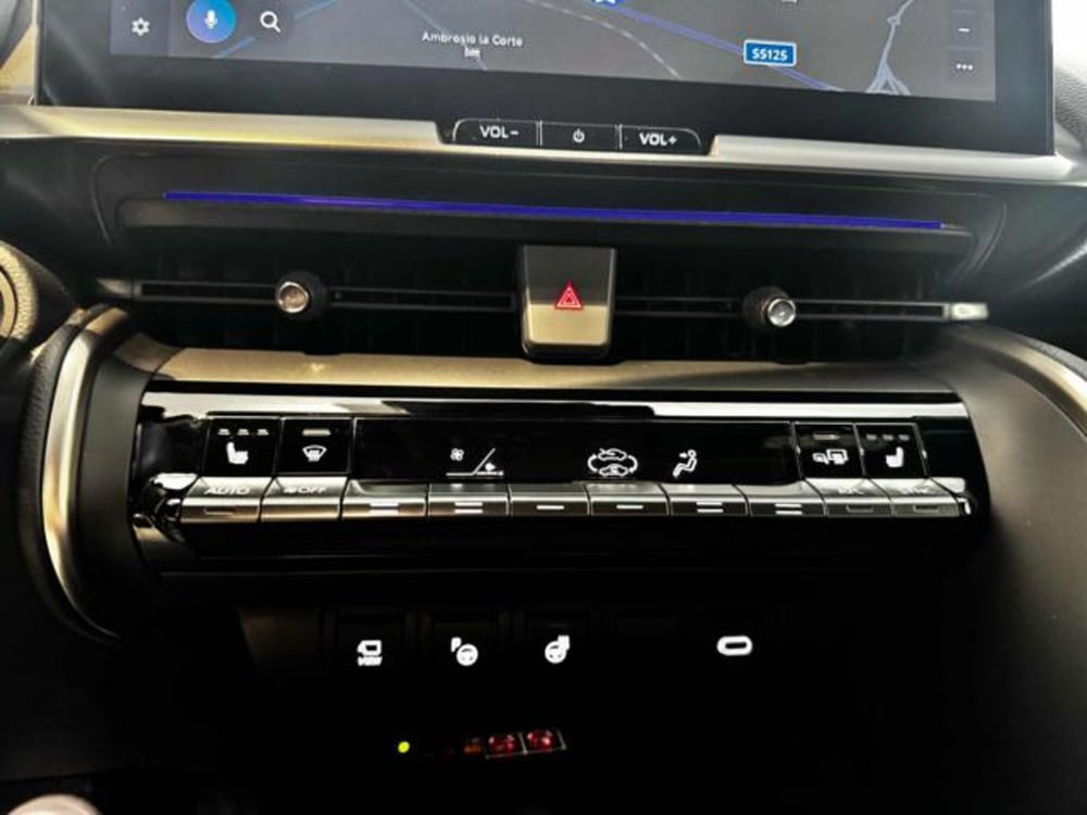 Toyota Toyota C-HR usata a Sassari (17)