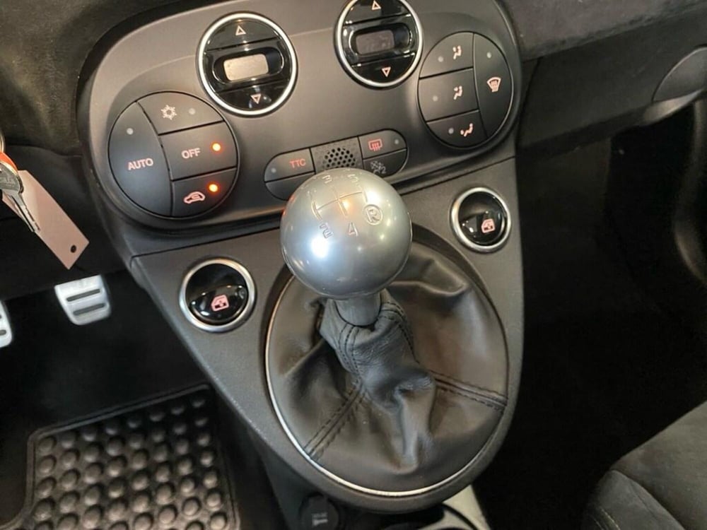 Abarth 595 Cabrio usata a Torino (12)