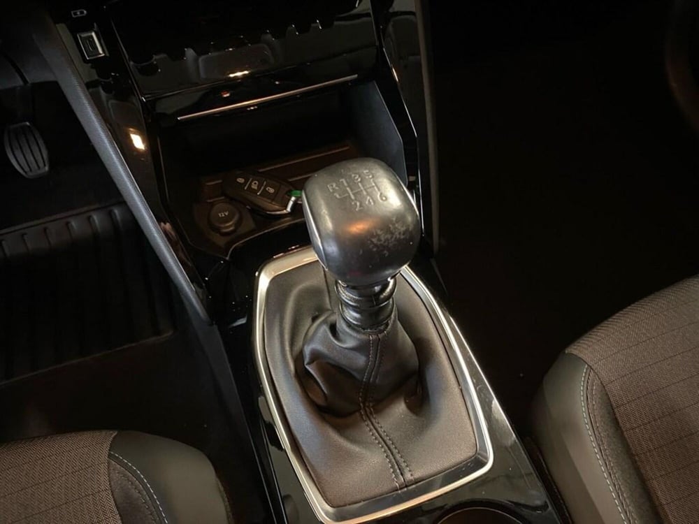 Peugeot 208 usata a Torino (12)
