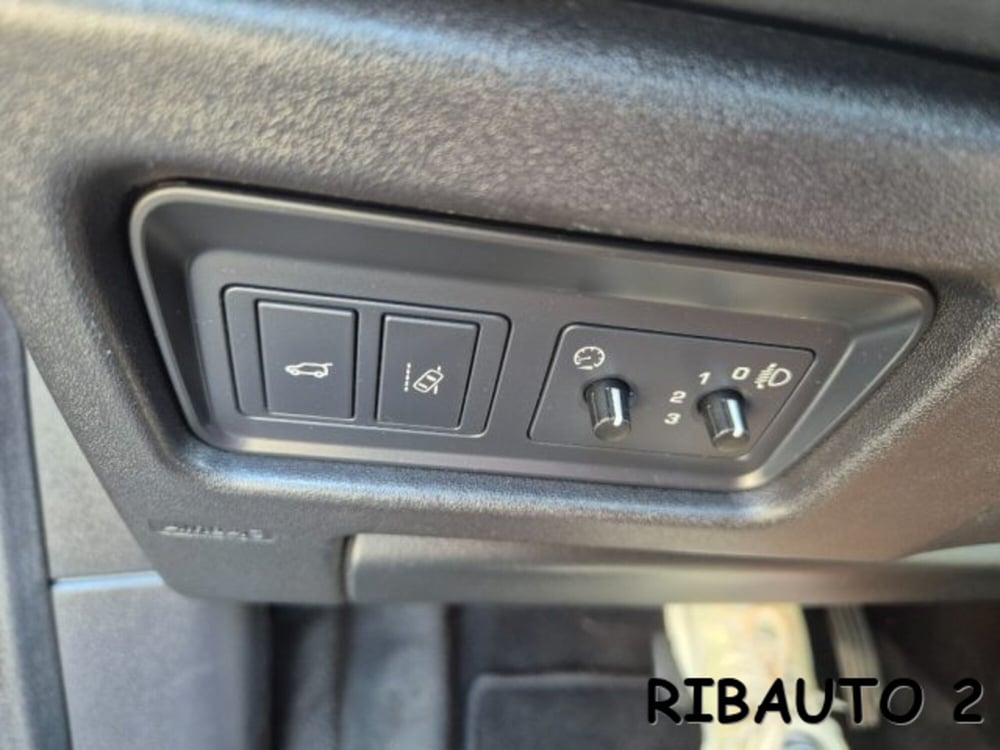 Land Rover Discovery Sport usata a Cuneo (13)