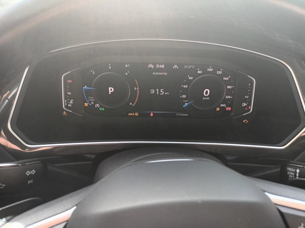 Volkswagen Tiguan usata a Bari (12)