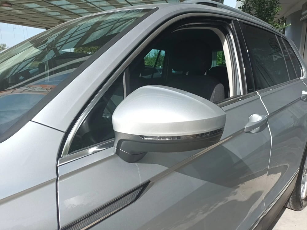 Volkswagen Tiguan usata a Bari (6)