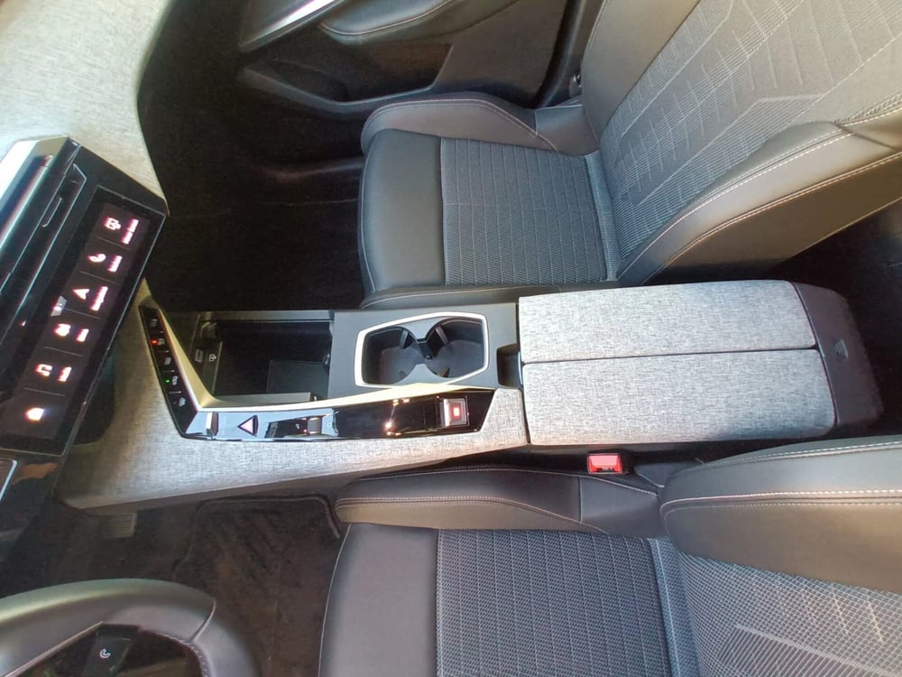 Peugeot 3008 usata a Bari (12)