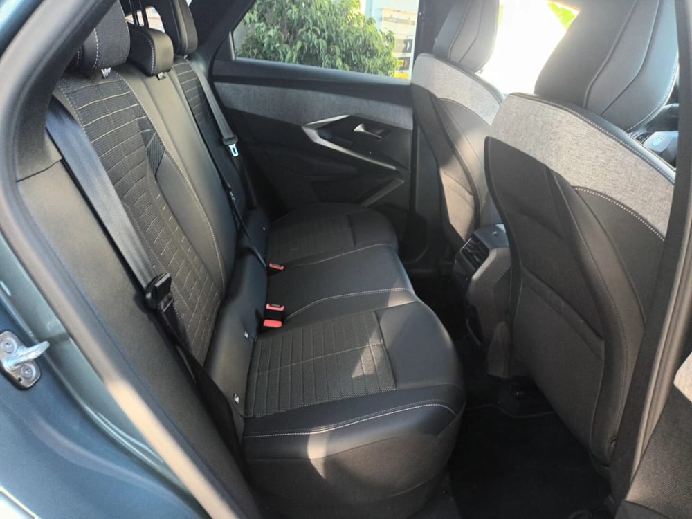 Peugeot 3008 usata a Bari (15)