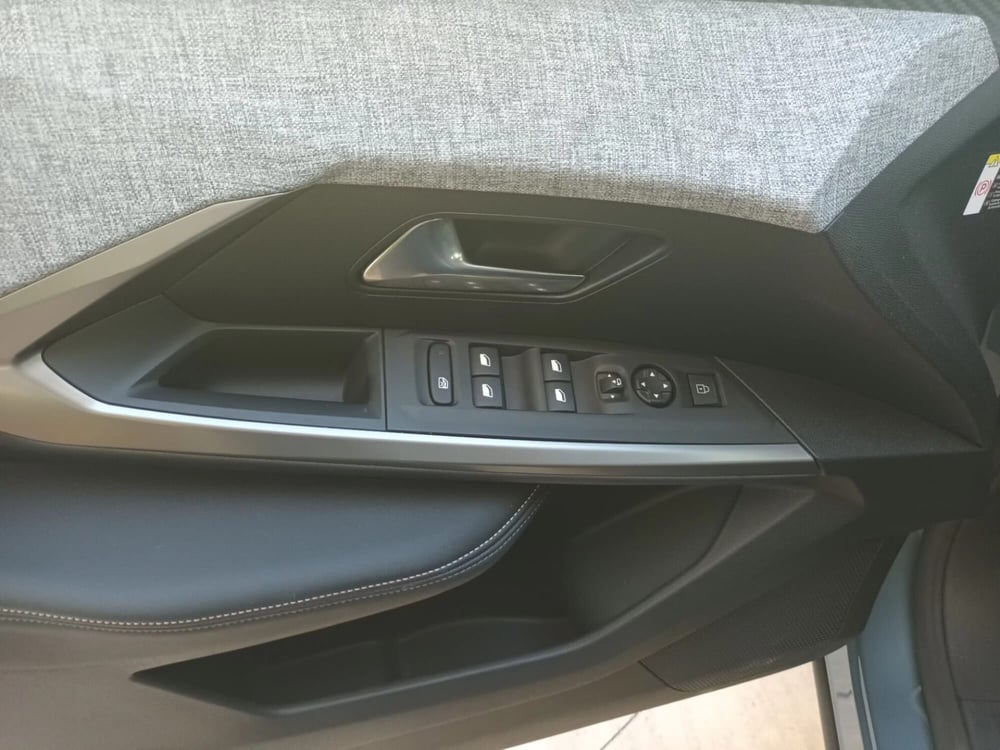 Peugeot 3008 usata a Bari (8)