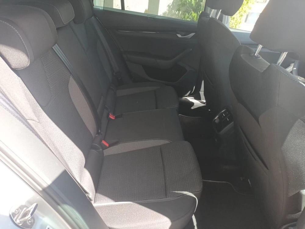 Skoda Octavia Station Wagon usata a Bari (18)