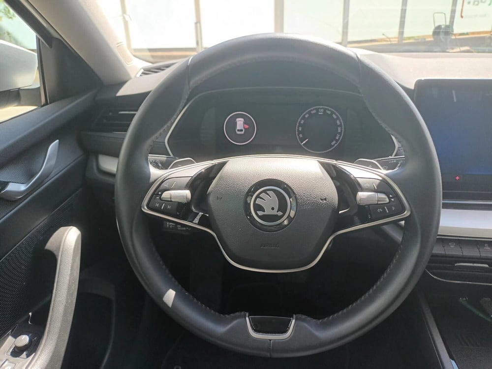 Skoda Octavia Station Wagon usata a Bari (9)