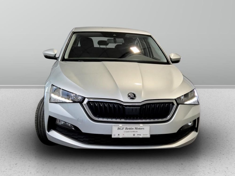 Skoda Scala usata a Padova (7)
