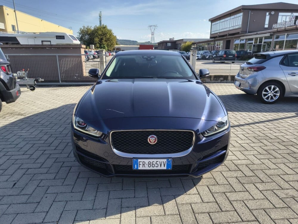 Jaguar XE usata a Firenze (2)