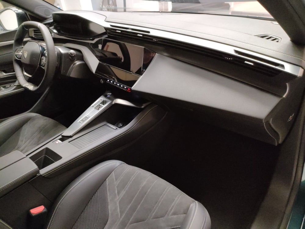 Peugeot 308 SW nuova a Ascoli Piceno (12)