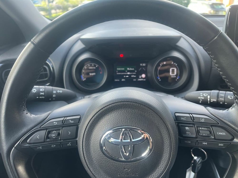 Toyota Yaris usata a Lecco (10)