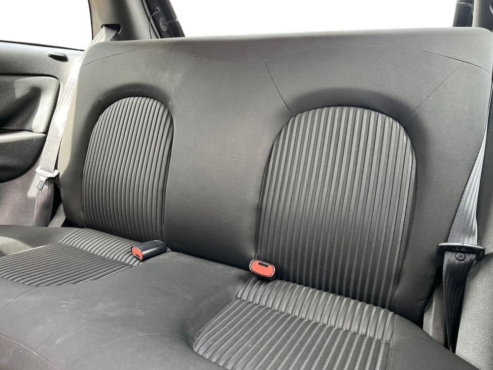 Lancia Ypsilon usata a Sondrio (11)