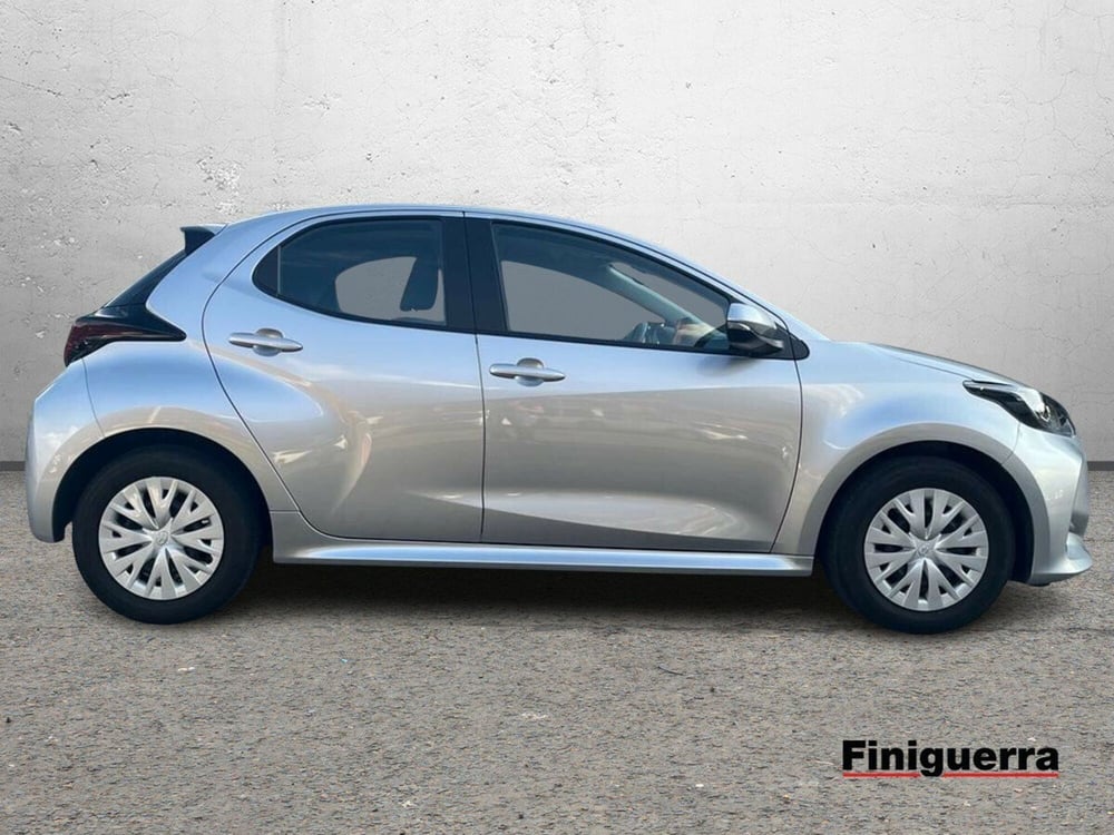 Toyota Yaris usata a Sondrio (6)