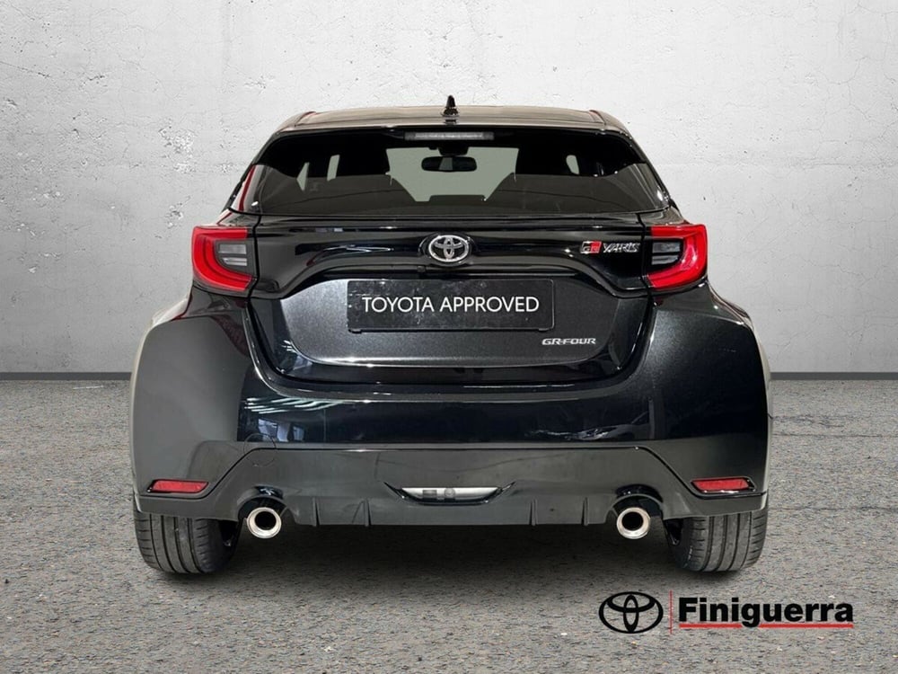 Toyota GR Yaris usata a Lecco (4)