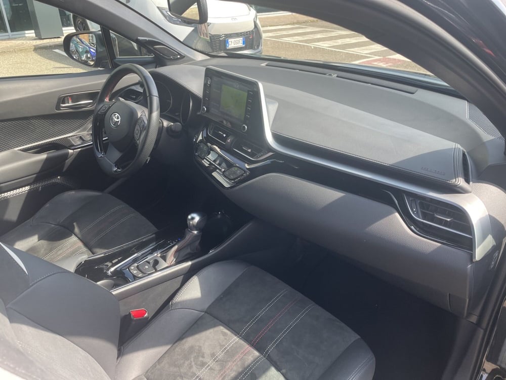 Toyota Toyota C-HR usata a Piacenza (11)