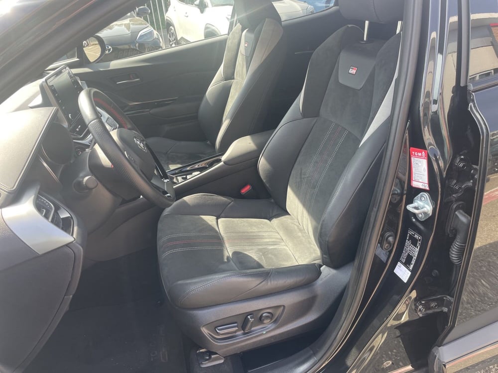 Toyota Toyota C-HR usata a Piacenza (15)