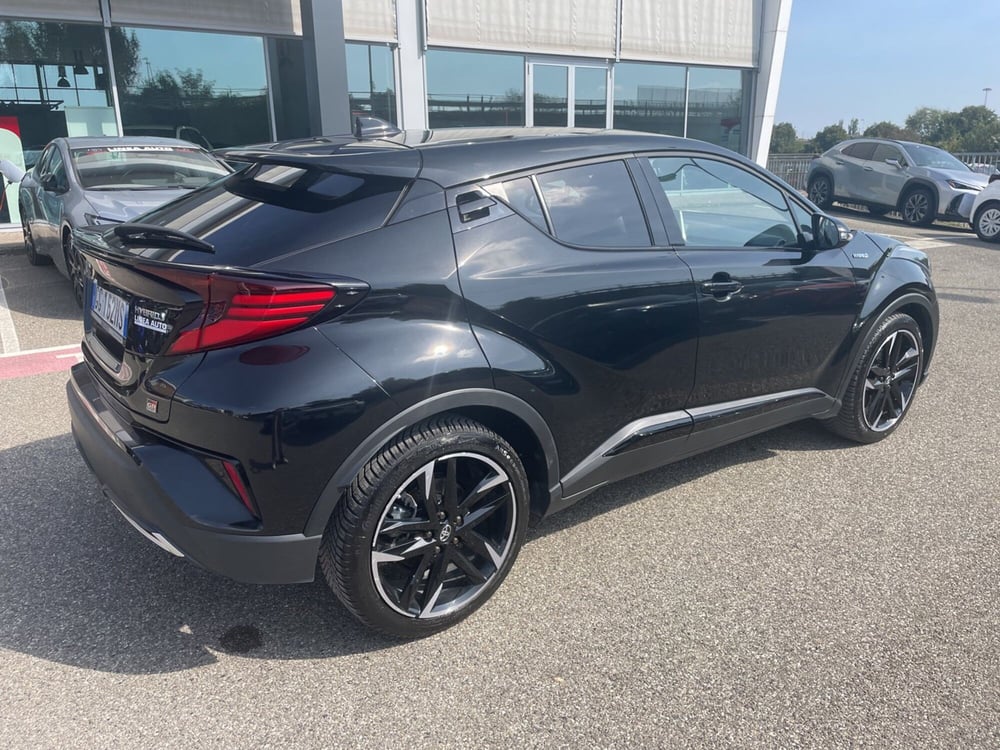 Toyota Toyota C-HR usata a Piacenza (8)