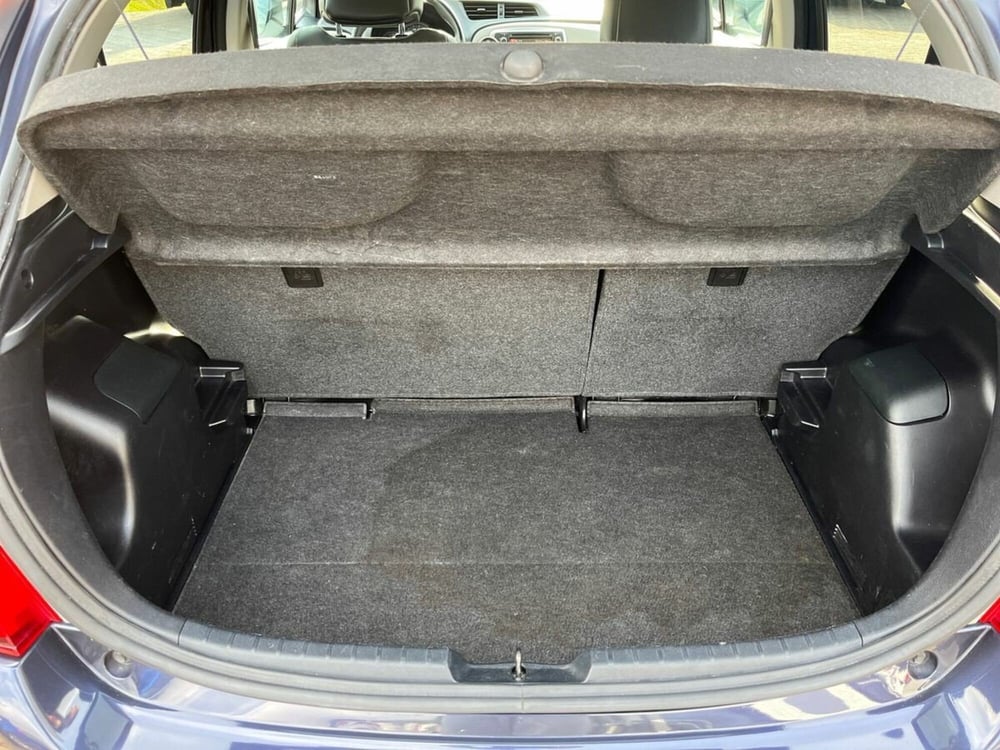 Toyota Yaris usata a Sondrio (12)