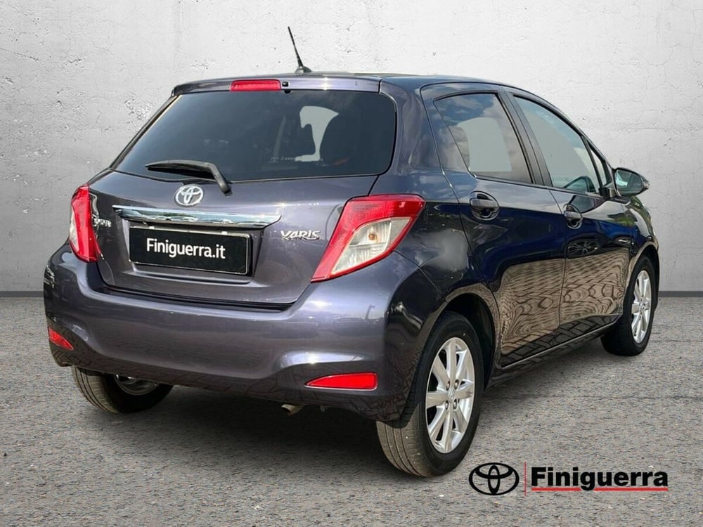 Toyota Yaris usata a Sondrio (4)