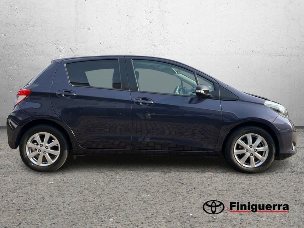 Toyota Yaris usata a Sondrio (5)