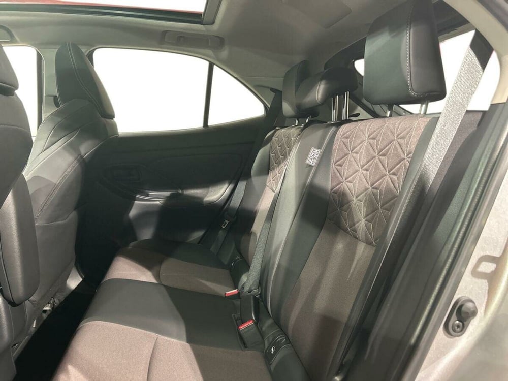Toyota Yaris Cross usata a Lecco (12)