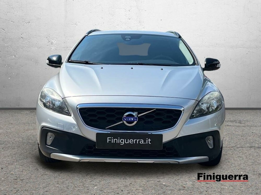 Volvo V40 Cross Country usata a Sondrio (2)