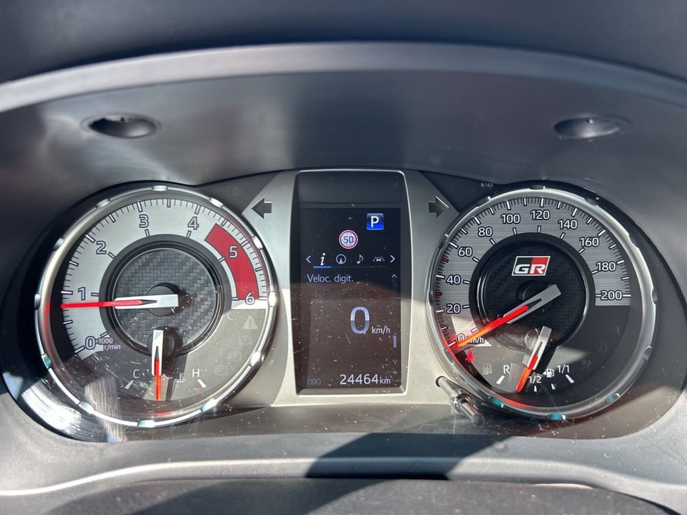 Toyota Hilux usata a Piacenza (15)