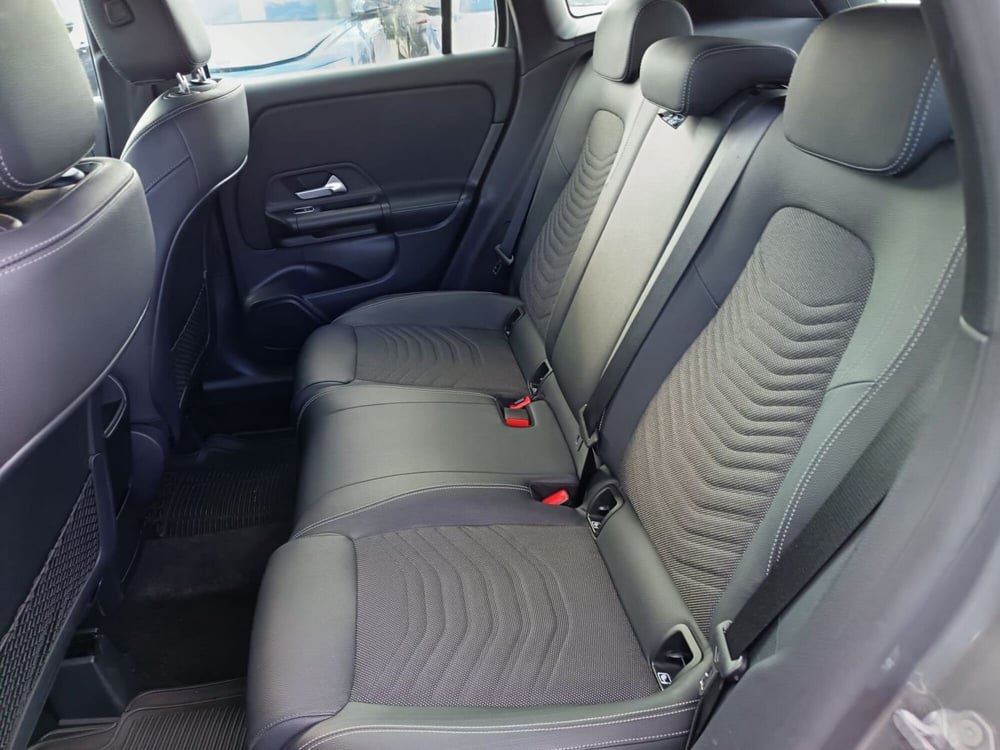 Mercedes-Benz GLA SUV usata a Alessandria (16)