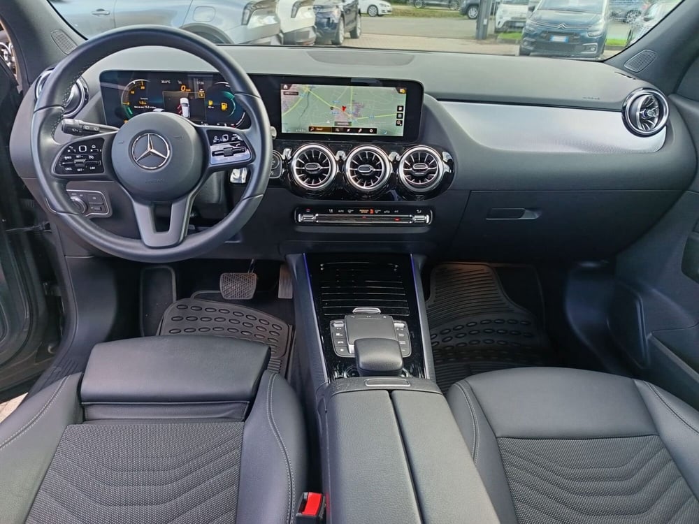 Mercedes-Benz GLA SUV usata a Alessandria (17)