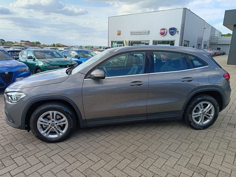 Mercedes-Benz GLA SUV usata a Alessandria (9)