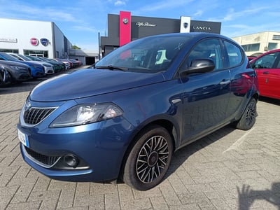 Lancia Ypsilon 1.0 FireFly 5 porte S&amp;S Hybrid Ecochic Silver del 2024 usata a Alessandria