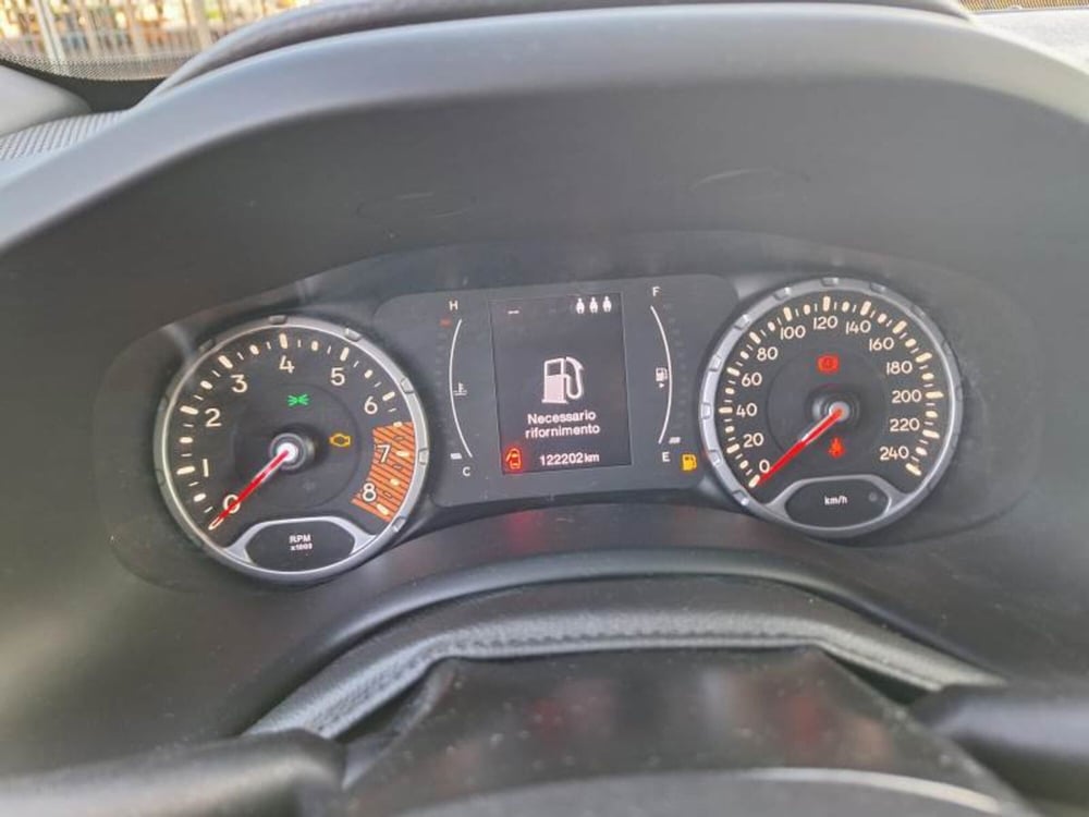 Jeep Renegade usata a Salerno (12)