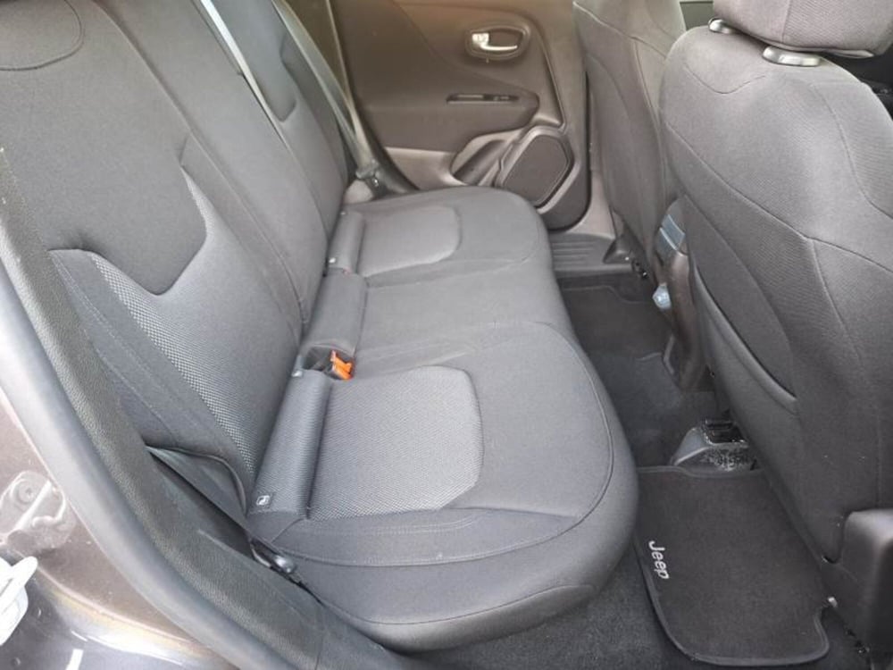 Jeep Renegade usata a Salerno (18)