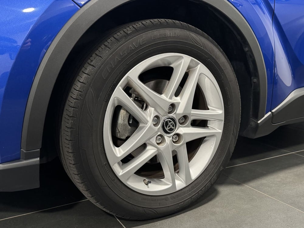 Toyota Toyota C-HR usata a Brescia (5)