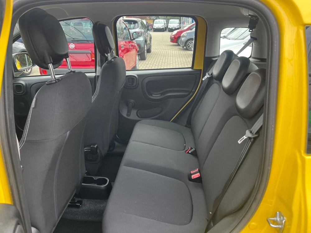 Fiat Panda Cross nuova a Milano (14)
