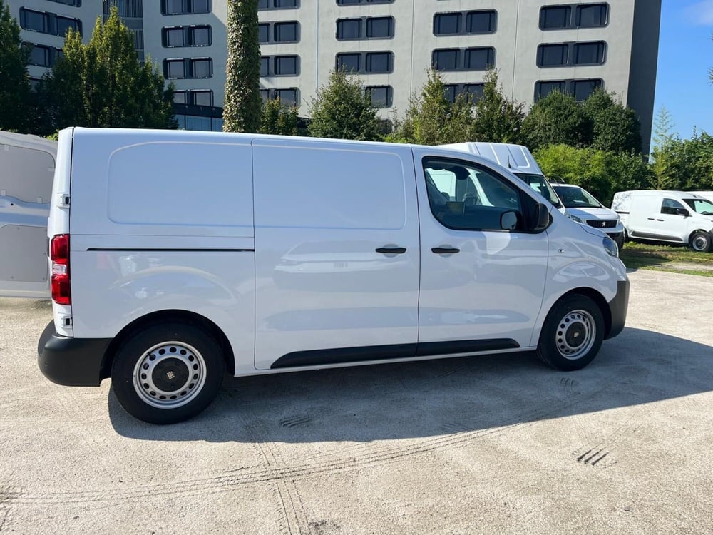 Fiat Scudo Furgone nuova a Milano (5)