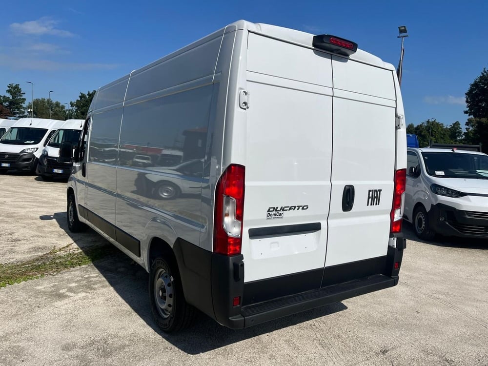 Fiat Ducato Furgone Vetrato nuova a Milano (6)