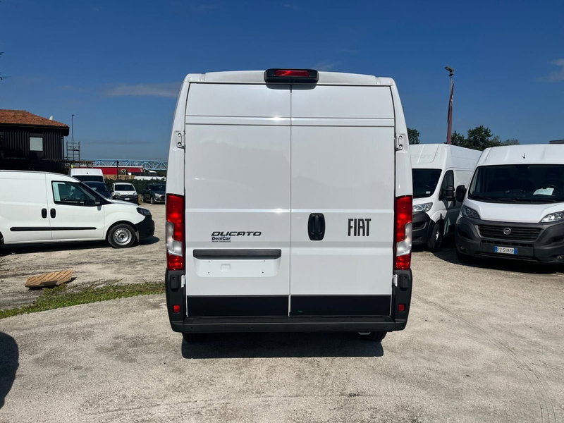 Fiat Ducato Furgone Vetrato nuova a Milano (8)