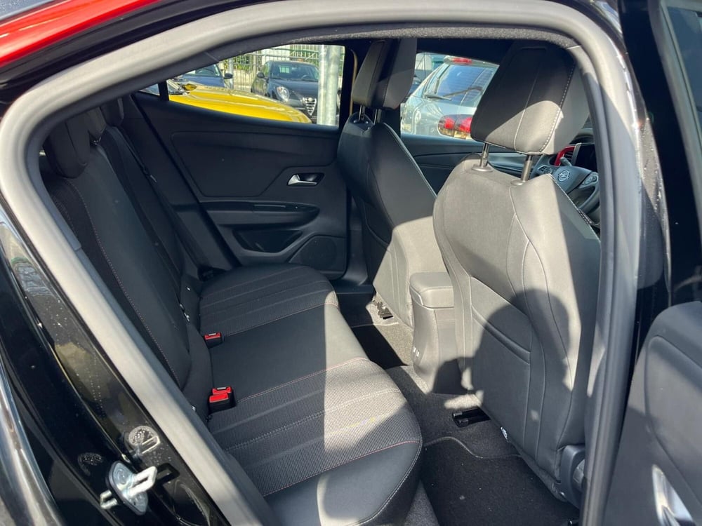 Opel Mokka nuova a Milano (15)