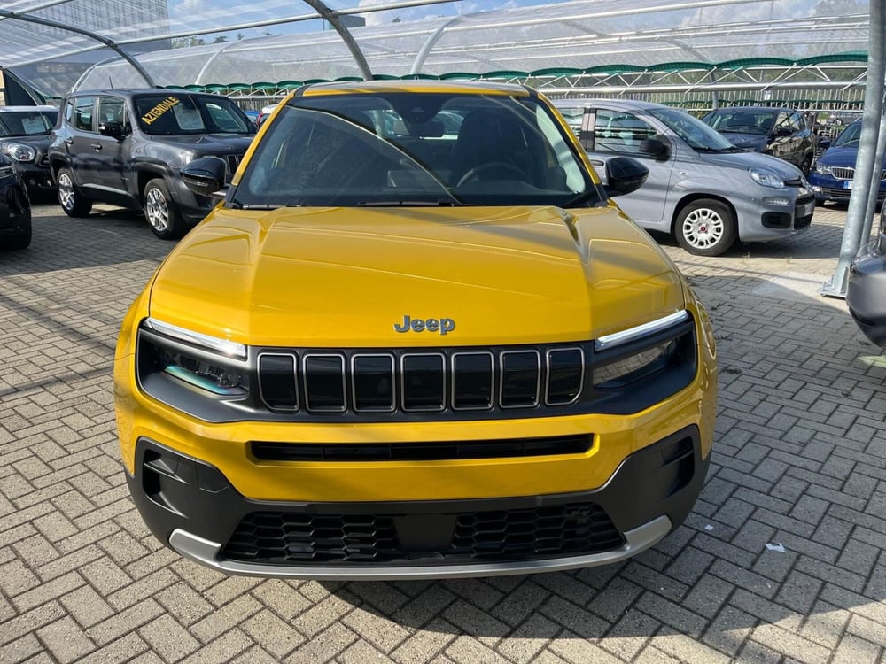 Jeep Avenger nuova a Milano (2)