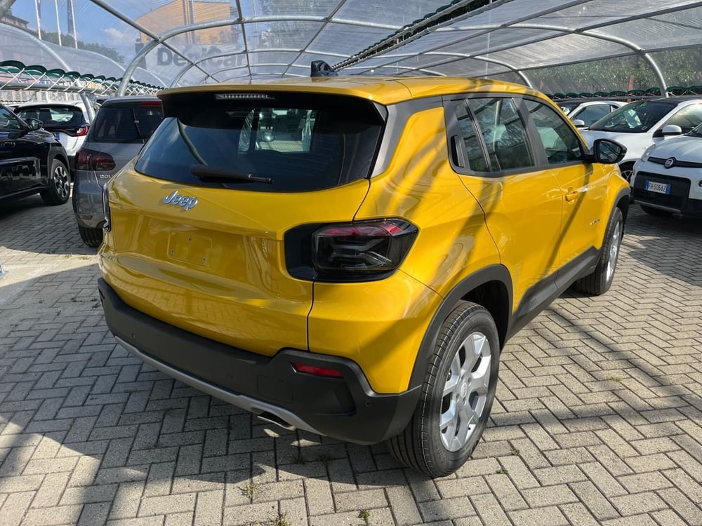 Jeep Avenger nuova a Milano (8)