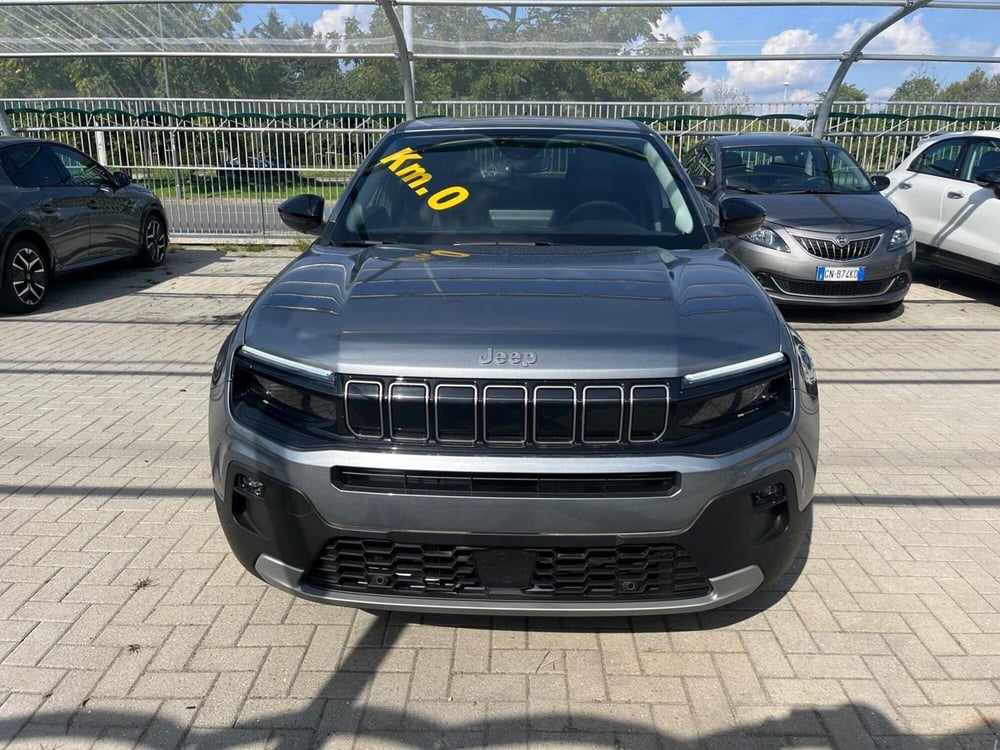 Jeep Avenger nuova a Milano (2)