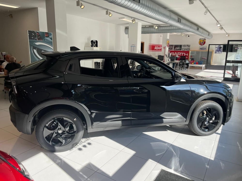 Alfa Romeo Junior nuova a Milano (5)