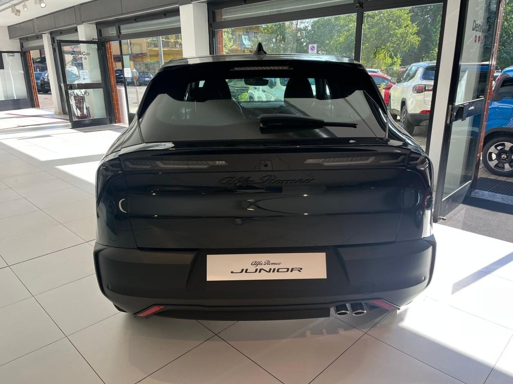 Alfa Romeo Junior nuova a Milano (8)