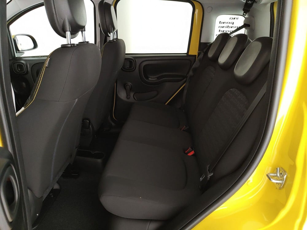 Fiat Panda Cross nuova a Caserta (18)