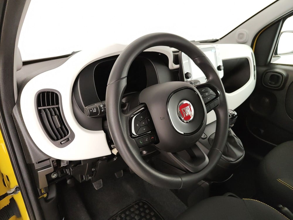 Fiat Panda Cross nuova a Caserta (20)