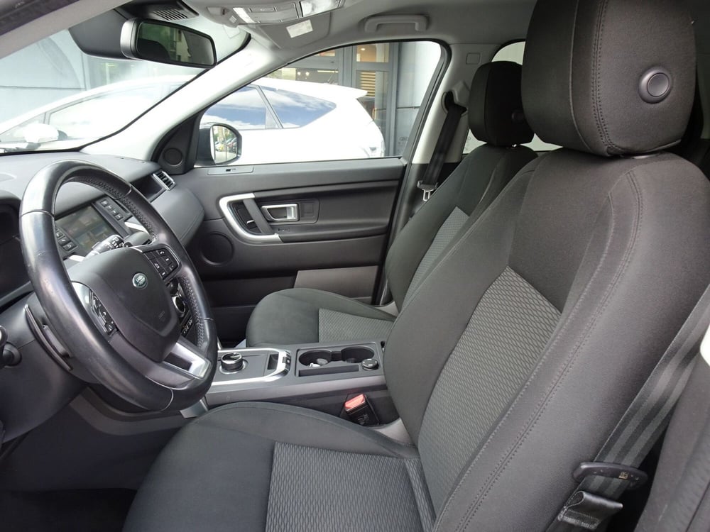 Land Rover Discovery Sport usata a Treviso (10)