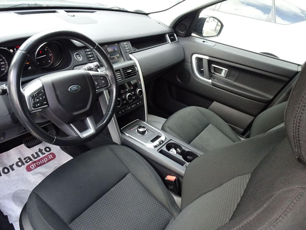 Land Rover Discovery Sport usata a Treviso (9)