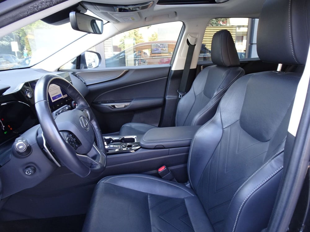 Lexus NX usata a Treviso (10)