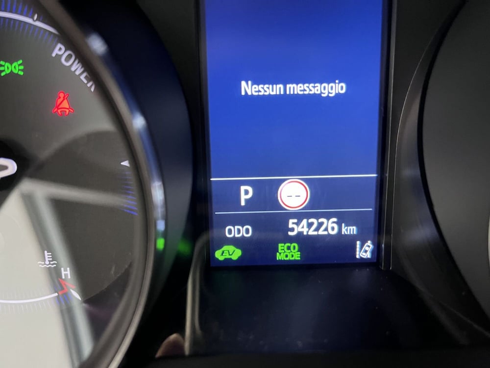 Toyota Toyota C-HR usata a Prato (11)